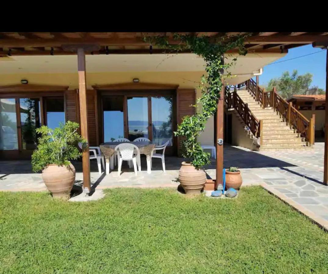 Villa Calypso Ierissos Exterior foto